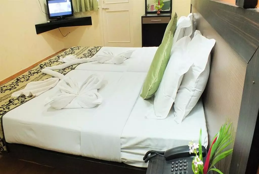 hotel alor grande holiday goa_shabavizparvaz_01.jpg